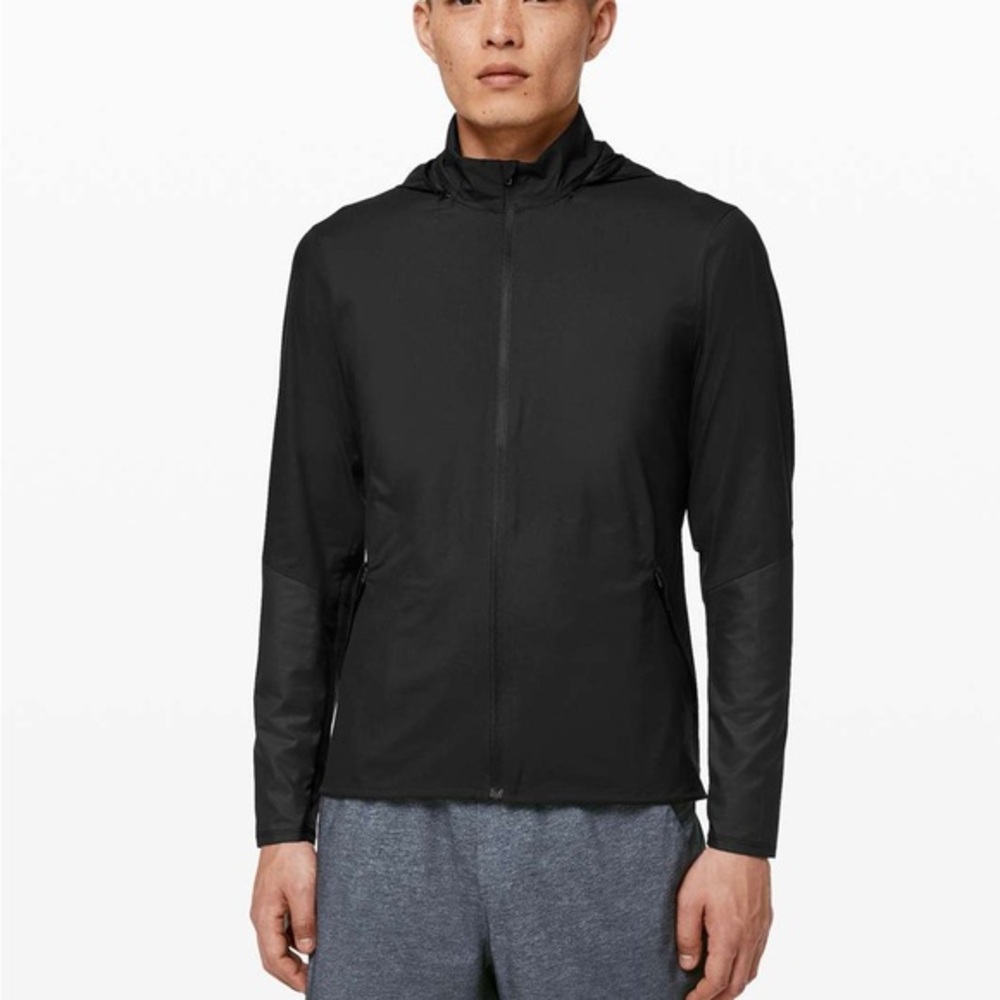 Lululemon black lightweight active jacket